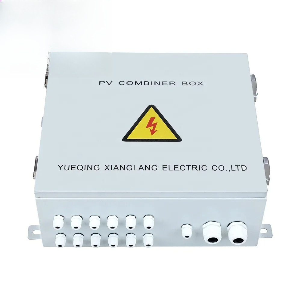 صندوق تجميع الطاقة الشمسية الك - مراجعة Solar Combiner Box وسعره